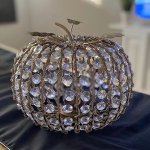 😍😍BLING PUMPKIN TEA-LIGHT HOLDER😍😍